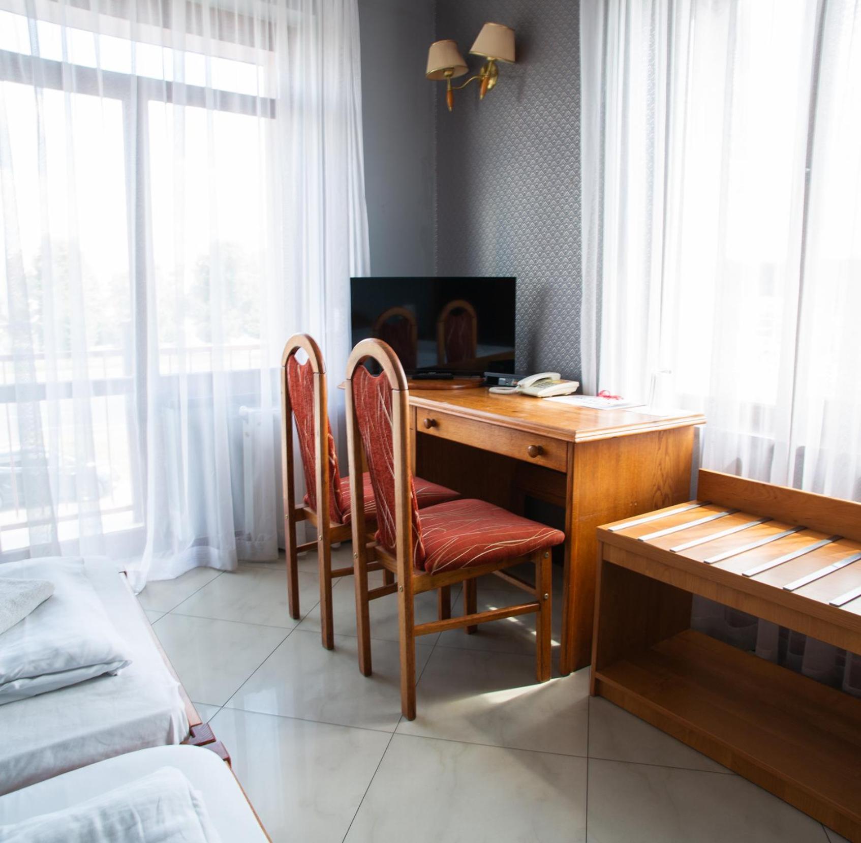 Perla Motel Leszno  Kültér fotó
